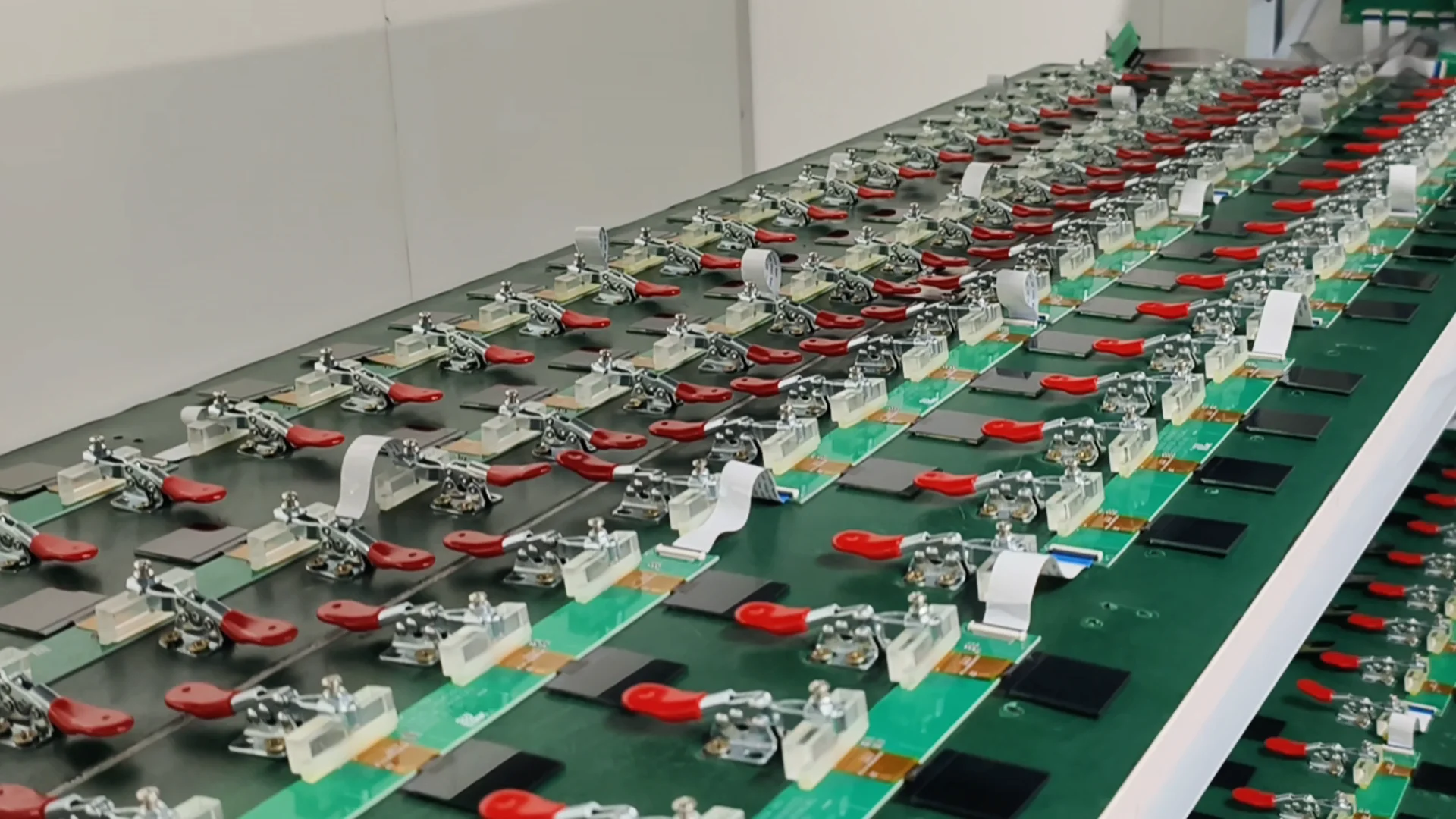 ТФТ Водич за пројектовање температуре животне средине: Стручни савети компаније ЦНК Елецтроницс